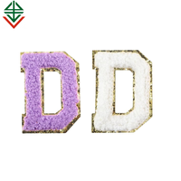Patchs de lettres faits à la main en fer de coton patchs de lettres en chenille auto-adhésifs pour vêtements
