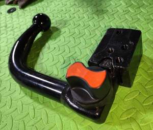 Kit de crochet de remorquage invisible de type boule détachable, barre de remorquage verticale amovible à col de cygne avec clé de verrouillage universelle - Product Image 1