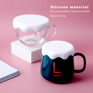 Tazas de Té Nuevas de Fábrica con Tapa Deslizante de Silicona Transparente Reutilizable, Logotipo Personalizable, Resistentes al Calor y Aptas para Lavavajillas - Product Image 2