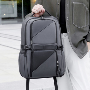 Sac à dos professionnel en nylon grande capacité <span class=keywords><strong>pour</strong></span> homme, sacoche <span class=keywords><strong>pour</strong></span> ordinateur portable multifonctionnelle et résistante à l'usure, idéal <span class=keywords><strong>pour</strong></span> le lycée et les <span class=keywords><strong>voyages</strong></span> transfrontaliers - Product Image 3