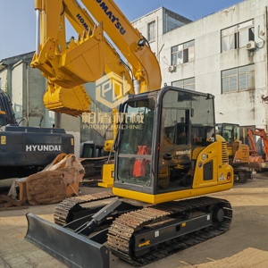 Used Komatsu PC70-8 excavator 7-ton <b>small</b> hydraulic excavator with original Japanese engine <b>pump</b> for household farms - Product Image 2
