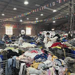 Jupes courtes pour femmes Vêtements <span class=keywords><strong>d</strong></span>'<span class=keywords><strong>occasion</strong></span> Vêtements <span class=keywords><strong>de</strong></span> seconde main Offre Spéciale acheter Vêtements <span class=keywords><strong>de</strong></span> seconde main Balles <span class=keywords><strong>de</strong></span> vêtements <span class=keywords><strong>de</strong></span> marque <span class=keywords><strong>de</strong></span> luxe <span class=keywords><strong>d</strong></span>'<span class=keywords><strong>occasion</strong></span> - Product Image 6