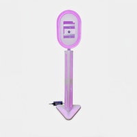 Stand Logam Segitiga Oval untuk iPad Photo Booth dengan Lampu LED Tahan Air untuk Selfie yang Menyenangkan