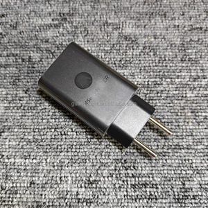 <span class=keywords><strong>Cargador</strong></span> USB-C TurboPower Original de 45W, <span class=keywords><strong>Adaptador</strong></span> de Carga Rápida Tipo-C con Certificación Brasileña NBR 14136, Color Negro, MO-SA18C57239 para Motorola One Hyper - Product Image 1
