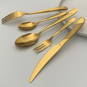 Juego de cubiertos de acero inoxidable dorado al por mayor, cuchillo, cuchara y tenedor, para el regreso a clases, empaque personalizado sostenible - Product Image 6