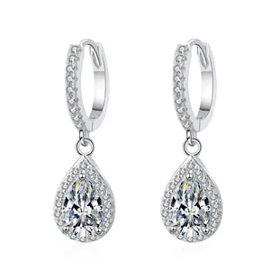 Vente en gros de bijoux clous d'oreilles en argent sterling 925 plaqué or pt950 boucles d'oreilles en moissanite taillée en poire et diamant de laboratoire pour femmes