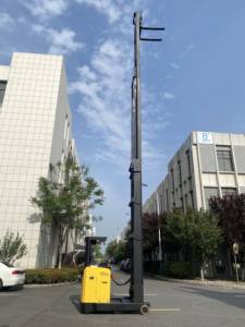 Montacargas Eléctrico HELI de 1.5 Toneladas, 2 Toneladas, 2.5 Toneladas de Capacidad, Altura de Elevación de Mástil de 3 Etapas de 13 Metros con Desplazamiento Lateral, Montacargas Eléctricos para Almacén - Product Image 6