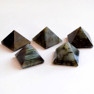 Pierre précieuse de labradorite naturelle en forme de triangle, coupe triangulaire, feu bleu, polie, 20-40 mm, certifiée par un tiers, pour la fabrication de bijoux - Product Image 3