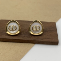 Boucles d'oreilles en coquillage à motif géométrique doré pour mariages et fêtes Bijoux de mode pour femmes
