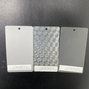 Las películas antideslumbrantes personalizables de PET, PC y PMMA para aplicaciones de iluminación interior eliminan la luz de ángulo alto y reducen el UGR. - Product Image 1