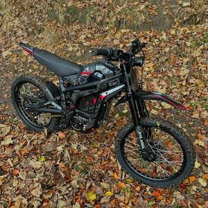 Motocicleta Eléctrica Talaria MX5 2025, 13000W, 72v, 40Ah Pro, Motor con Escobillas IPM, Controlador FOC, Capacidad de Carga de 100 kg, Velocidad de 40-60 km/h - Product Image 3