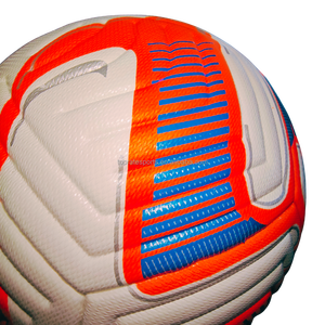 Toprate Ballon de football d'entraînement officiel pour la Coupe de la <span class=keywords><strong>Ligue</strong></span> <span class=keywords><strong>des</strong></span> <span class=keywords><strong>champions</strong></span> Taille de <span class=keywords><strong>match</strong></span> 4/5 Grip stable pour les jeux d'entraînement de club Test d'échantillons - Product Image 5