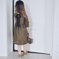 Robe personnalisée ODM pour femmes, en coton, col rond, décontractée, d'été, avec nœud, manches unies, longueur genou, coupe trapèze, pour bébés filles