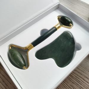 Pietra cosmica nefrite giada strumento di massaggio del viso Gua Sha cura del corpo rullo massaggiatore viso e pettine - Product Image 2