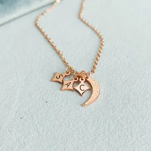 Collana iniziale con lettera personalizzata per la luna celeste e la collana di stelle per ragazze regalo per la festa della mamma - Product Image 3
