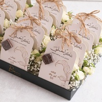 Boîtes à fleurs en papier mat recyclé écologiques personnalisables avec ficelle pour l'emballage de cadeaux de mariage et d'événements