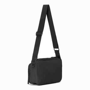 Factory <b>Custom</b> Logo Lady Classic Zipper Closure Unisex Travel Waterproof Crossbody Shoulder Sling Bag Eco-Friendly Large - Product Image 2