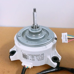 มอเตอร์เครื่องปรับอากาศไฮเซ่นส์ ฮิตาชิ รุ่น 17B42561A แบบไร้แปรงถ่าน DC SIC-62FW-D857-4 อะไหล่ทดแทน - Product Image 2