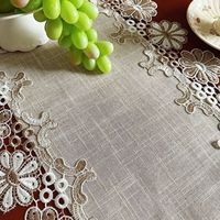 Nappe et chemins de table rectangulaires en lin brodés de dentelle florale pour la restauration, les événements et les réceptions – Prix de gros