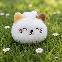 Porte-clés en peluche en forme de chat à trois fleurs avec fonction anti-stress et doublure en maille