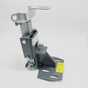 Zapatas de Guía para Elevador Thyssen SG27 de 16 mm, Acero, Aplicación Industrial Lineal - Product Image 2