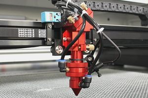 Hot Verkopen Dubbele Kop JL-1610 Cnc <span class=keywords><strong>Laser</strong></span> Graveren Snijmachine Voor Acryl Hout Glas Leer <span class=keywords><strong>Co2</strong></span> - Product Image 2