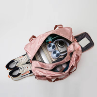 Sac de voyage et de sport élégant à carreaux imperméable avec compartiment à chaussures, collection 2026, vente en gros
