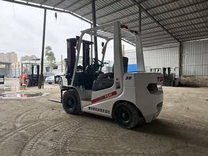 รถยกดีเซล TCM FD30 3 ตัน นำเข้าจากญี่ปุ่น มือสอง สำหรับใช้งานในฟาร์ม พร้อมเครื่องยนต์และเกียร์ - Product Image 6