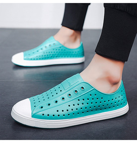 Chaussures perforées pour l'été avec design ajouré, semelle épaisse antidérapante, fond souple antidérapant, légères et adaptées à un usage domestique - Product Image 6