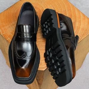 Zapatillas Unisex Casuales de Caña Alta con Aumento de Altura Invisible, Parte Superior de Cuero, Suela de Goma, para Verano e Invierno, Negras, con Plataforma Elevadora - Product Image 3