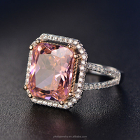 Bague de fiançailles classique en laiton avec zircon carré rose, grande et imposante, pour femme, idéale pour les soirées