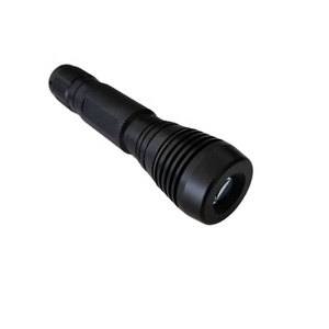 Linterna Industrial LED de Aleación de Aluminio, Luz Uniforme, Multibanda UV/Infrarroja, Recargable, Impermeable IP68, Distancia de Haz de 200-300M - Product Image 1