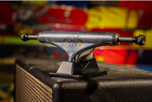 Patineta Profesional Completa de 7 Capas de Arce Canadiense con Doble Kick, Tecnología de Fundición por Gravedad, Juego de Patineta de Alta Calidad ABEC-7 - Product Image 5