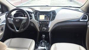 <span class=keywords><strong>Hyundai</strong></span> Santa Fe 2017 de Segunda Mano, Gris, Tracción en Dos Ruedas, Inteligente, 7 <span class=keywords><strong>Plazas</strong></span>, Automático, Precio Económico, Auto Económico en Stock - Product Image 4