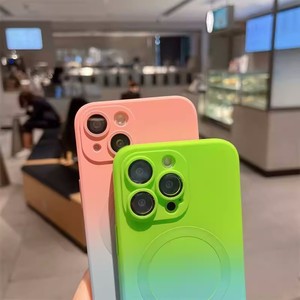 Cao su trường hợp điện thoại 2025 thiết kế mới của trường hợp từ tính cho Iphone 17 16 15 14 Laser Gradient Thiết kế trường hợp điện thoại với ống kính bảo vệ - Product Image 2