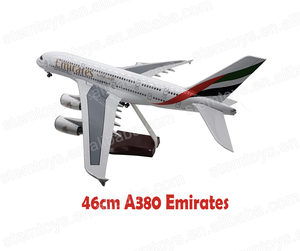Modèle d'avion en résine Emirates <span class=keywords><strong>A380</strong></span> 1:160 46CM <span class=keywords><strong>Jouet</strong></span> en métal moulé sous pression avec lumières LED Collection à succès pour cadeau de vacances Personnalisable - Product Image 5