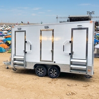 Salle de bain portable extérieure commerciale, douche automatique autonettoyante, toilettes mobiles pour adultes, fabriquées en panneaux sandwich pour les parcs