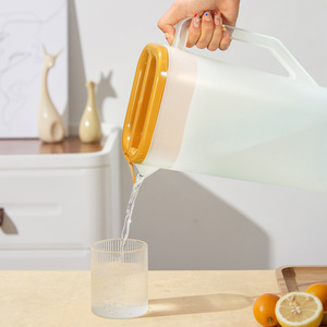 <span class=keywords><strong>Pichet</strong></span> à eau froide <span class=keywords><strong>gradué</strong></span> en PP, qualité alimentaire, épaissi, incassable, pour jus réfrigéré, moderne - Vente en gros usine - Product Image 3