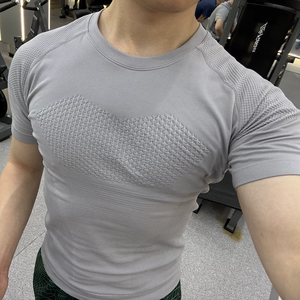 <span class=keywords><strong>Camiseta</strong></span> Deportiva de Compresión sin Costuras de Alto Rendimiento, Elástica en 4 Direcciones, Absorbe la Humedad, Antiolor, de Nailon, para Hombre - Product Image 4