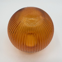 Abat-jour de lampe suspendue en verre rond nervuré transparent de couleur ambre gris de 200 mm de diamètre soufflé à la bouche