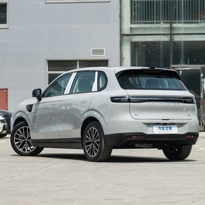 Leapmotor B10 รถเอสยูวีไฮบริด 5 ประตู 5 ที่นั่ง รถยนต์ไฟฟ้าอัจฉริยะ มอเตอร์ขับเคลื่อนเดี่ยว ระยะทางวิ่ง 600 กม. ตามมาตรฐาน CLTC รุ่น Fuel Cell EV Smart Edition - Product Image 2