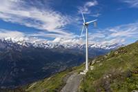 Éolienne à axe horizontal 2KW GWS-2000W à 3 pales haute efficacité avec ajustement automatique de la direction du vent pour la base de tour de télécommunications