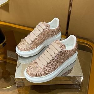 Nouvelles Chaussures de Marche Légères et Élégantes Cloud Sneakers 2026 pour Hommes et Femmes – Vente en Gros Personnalisée - Product Image 6