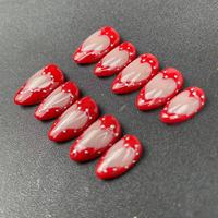Ongles artificiels forme d'amande peints à la main coeur rouge presse réutilisable de haute qualité sur les ongles en gros