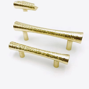 Tiradores de Cajón de Latón Antiguo Martillado Hechos a Mano, Tiradores Decorativos para Gabinetes de Cocina con Forma de Reloj de Arena, Perillas y Barras de Sujeción - Product Image 2