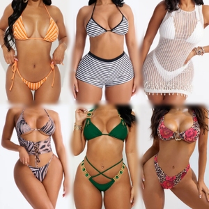Lot mixte de maillots de bain deux pièces usagés pour femmes, styles triangle, halter et col montant, stock en gros - Product Image 3