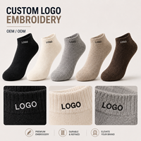 Chaussettes courtes en mélange de laine OEM ODM avec logo personnalisé, chaudes, respirantes, douces, pour l'hiver, faible MOQ, fourniture directe d'usine