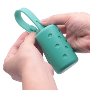 Distributeur de sacs à déjections canines en rouleau continu en silicone, portable, personnalisable en gros, directement de l'usine - Product Image 2