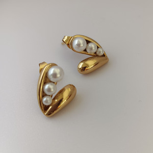 Boucles d'oreilles en forme de graine de pois en acier inoxydable plaqué or 18K avec perles pour femmes |   Imperméable, hypoallergénique et inaltérable - Product Image 3