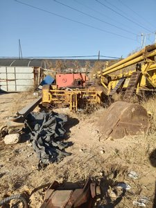 Máquina Hidráulica de Diafragma Bauer GB34 Usada, Modelo GB30 GB24, Fabricada en 2014 - Product Image 3